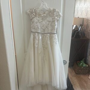 David's Bridal White Floral Lace Kids Dress